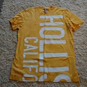 4/$20 Yellow Hollister t-shirt